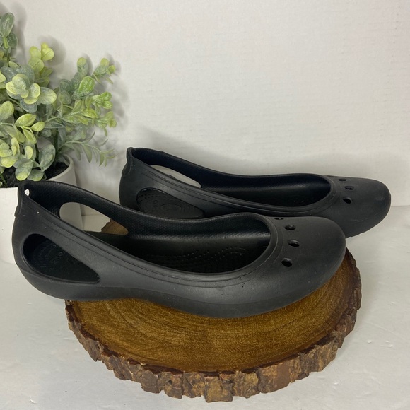 Women's Crocs Kadee Black Ballet Flats Shoes Comfort Slip Ons Size 9 - Picture 3 of 7